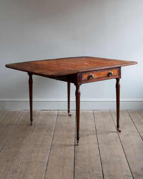 george iv satinwood pembroke table - CATEGORY: ANTIQUE TABLES - DATED 19TH CENTURY