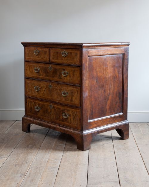 GEORGE II WALNUT CHEST OF DRAWERS - ADDITIONAL PHOTO 3