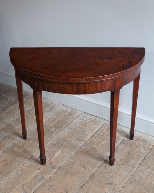 GEORGE III MAHOGANY DEMI LUNE CARD TABLE - ADDITIONAL PHOTO 5