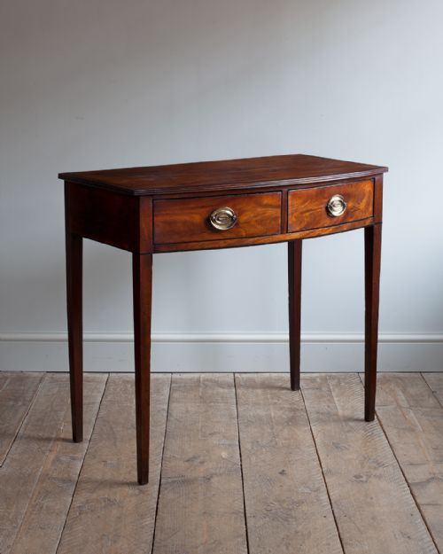 george iv mahogany bowfront side table - CATEGORY: ANTIQUE TABLES - DATED GEORGIAN