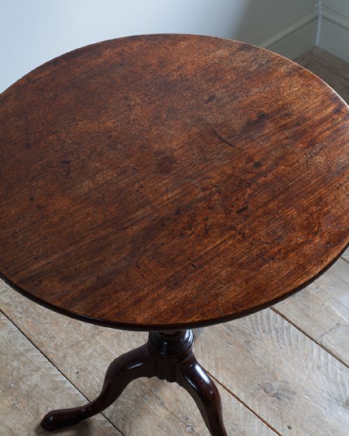 GEORGE III MAHOGANY LAMP TABLE - ADDITIONAL PHOTO 5