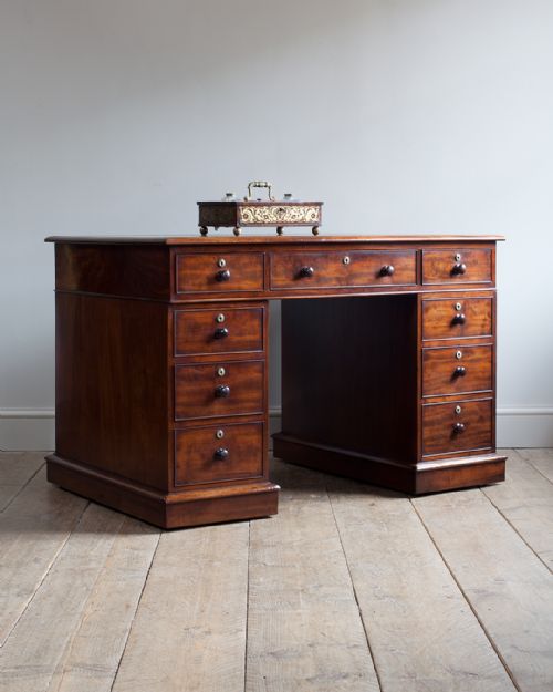19th century mahogany pedestal desk - CATEGORY: ANTIQUE DESKS - DATED 18TH CENTURY