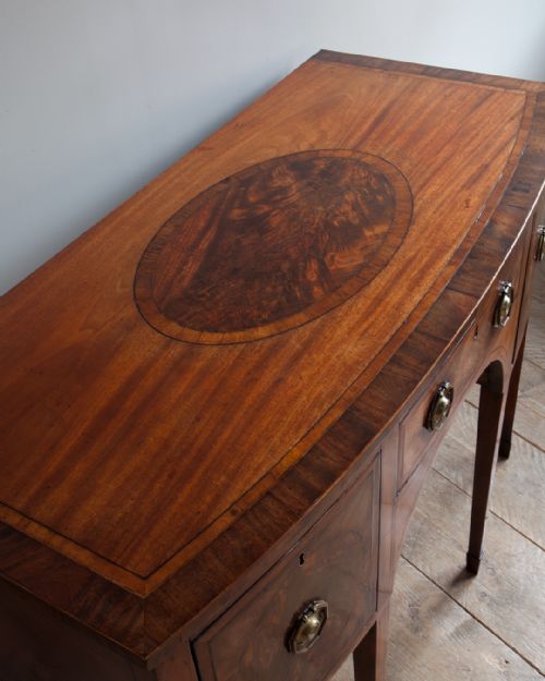GEORGE III MAHOGANY BOWFRONT SIDEBOARD - ADDITIONAL PHOTO 3