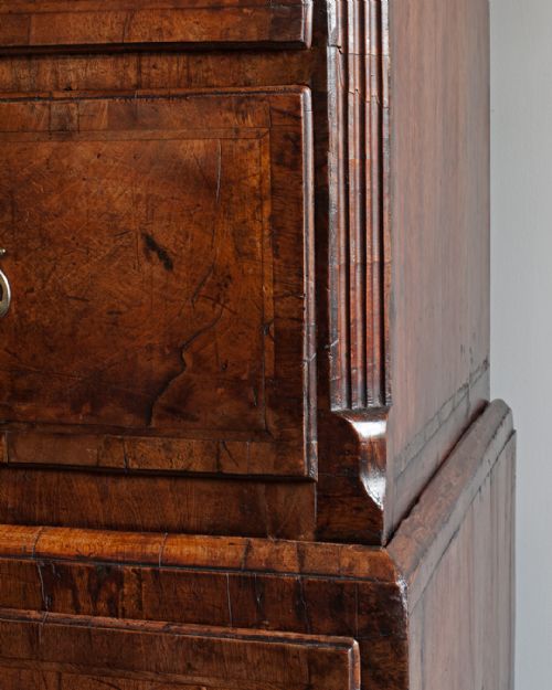 GEORGE II WALNUT CHEST ON CHEST - ADDITIONAL PHOTO 4
