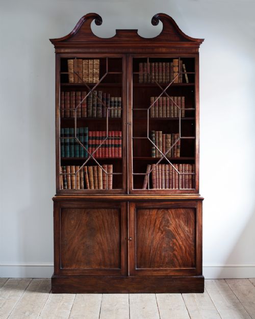 george iii mahogany library bookcas - CATEGORY: ANTIQUE BOOKCASES - DATED 18TH CENTURY