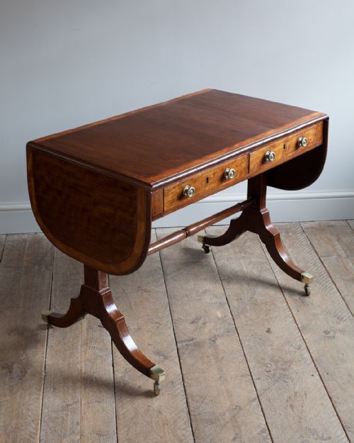 REGENCY MAHOGANY SOFA TABLE OF GOOD PROPORTIONS - ADDITIONAL PHOTO 2