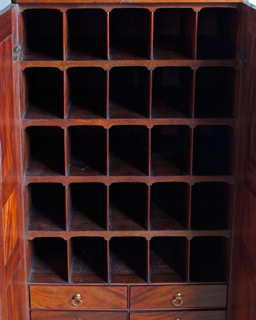 19TH CENTURY MAHOGANY SHIPS' PENNANTS CABINET - ADDITIONAL PHOTO 5