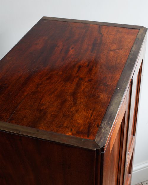19TH CENTURY MAHOGANY SHIPS' PENNANTS CABINET - ADDITIONAL PHOTO 7