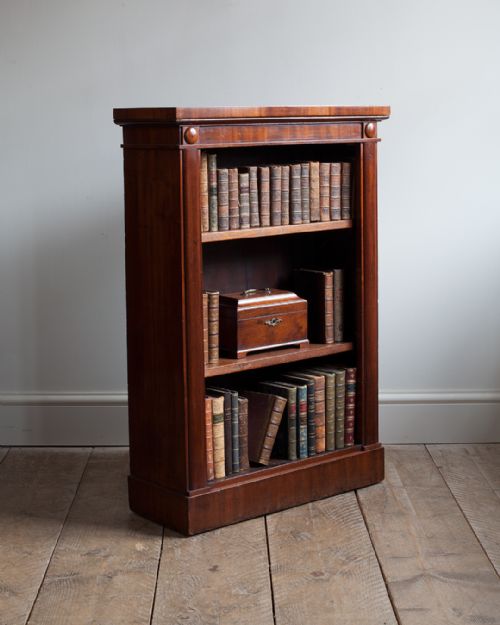 small william iv mahogany open bookcase - CATEGORY: ANTIQUE BOOKCASES - DATED 19TH CENTURY