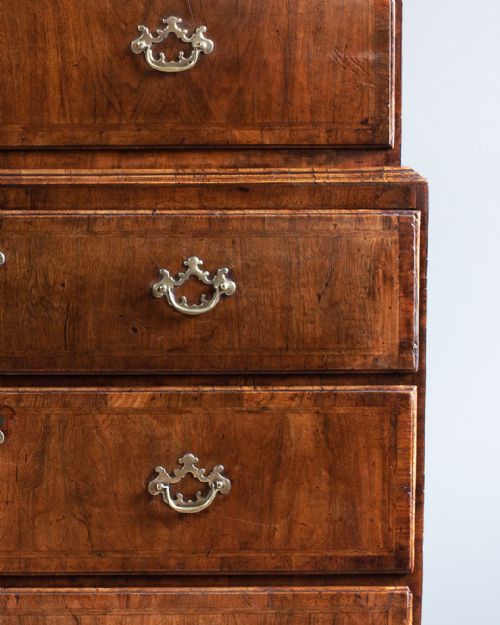 GEORGE II WALNUT CHEST ON CHEST - ADDITIONAL PHOTO 3