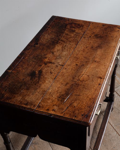 CHARMING EARLY GEORGIAN OAK SIDE TABLE - ADDITIONAL PHOTO 4