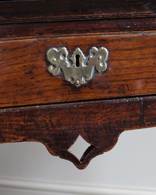 CHARMING EARLY GEORGIAN OAK SIDE TABLE - ADDITIONAL PHOTO 6