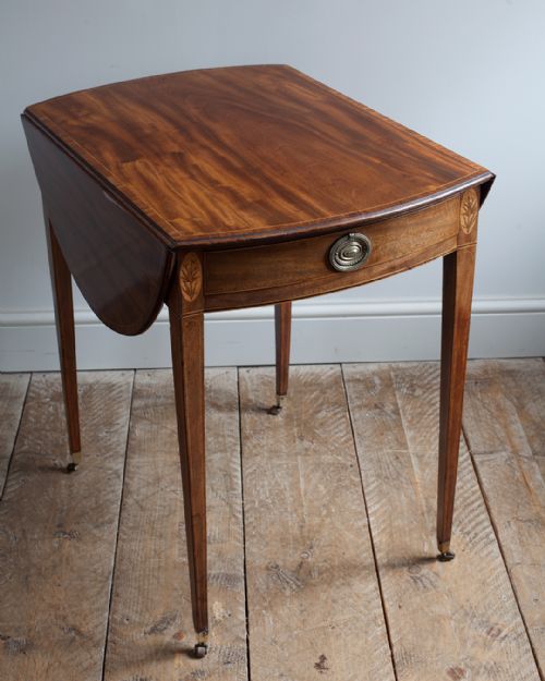 GEORGE III MAHOGANY OVAL PEMBROKE TABLE - ADDITIONAL PHOTO 2