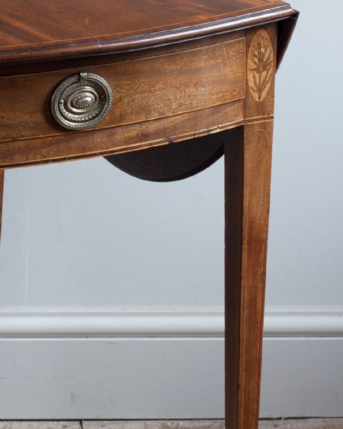 GEORGE III MAHOGANY OVAL PEMBROKE TABLE - ADDITIONAL PHOTO 3