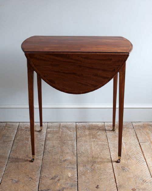 GEORGE III MAHOGANY OVAL PEMBROKE TABLE - ADDITIONAL PHOTO 4