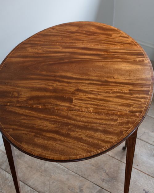 GEORGE III MAHOGANY OVAL PEMBROKE TABLE - ADDITIONAL PHOTO 6