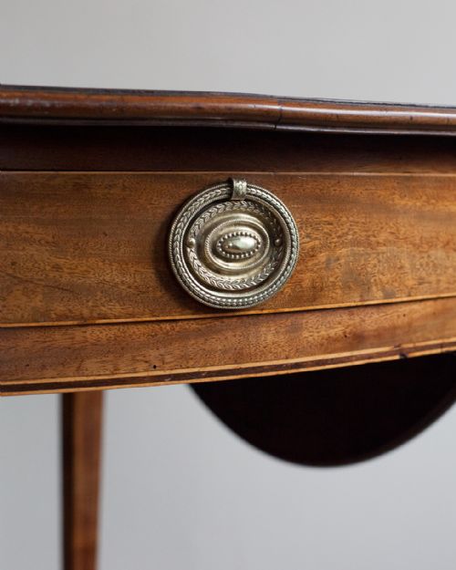 GEORGE III MAHOGANY OVAL PEMBROKE TABLE - ADDITIONAL PHOTO 8