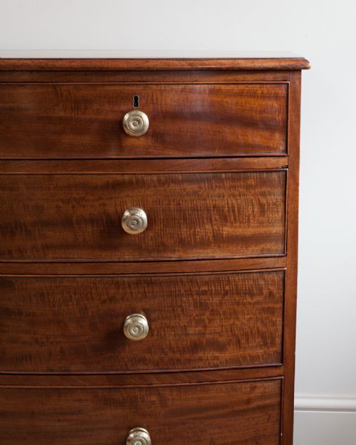 REGENCY MAHOGANY BOWFRONT CHEST OF DRAWERS - ADDITIONAL PHOTO 6