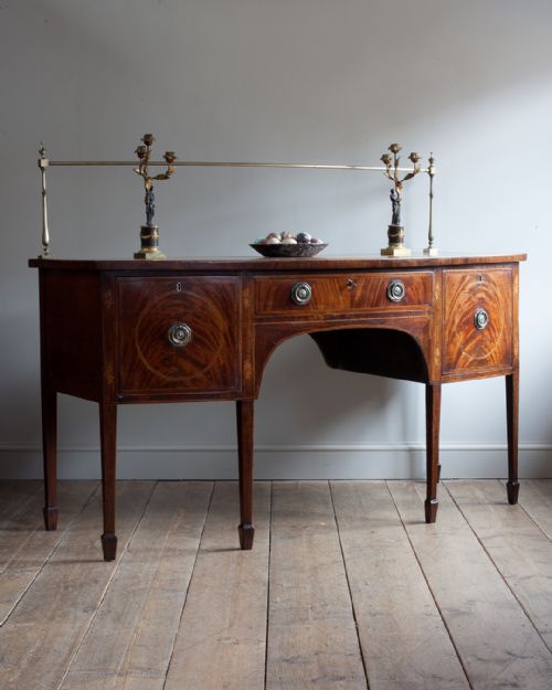 GEORGIAN MAHOGANY BOWFRONT SIDEBOARD - ADDITIONAL PHOTO 2