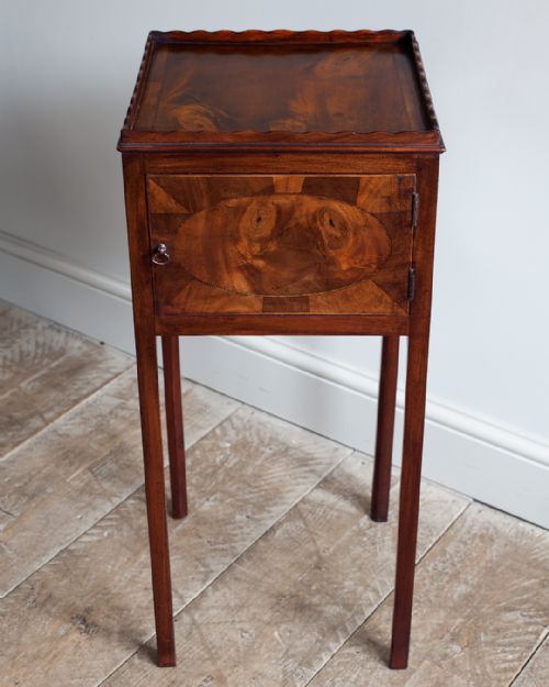 GEORGE III MAHOGANY POT CUPBOARD - ADDITIONAL PHOTO 1
