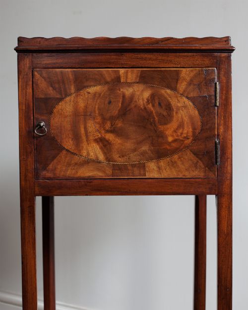 GEORGE III MAHOGANY POT CUPBOARD - ADDITIONAL PHOTO 2