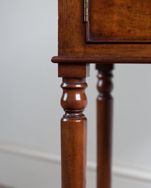 GEORGE IV FADED MAHOGANY POT CUPBOARD - ADDITIONAL PHOTO 7
