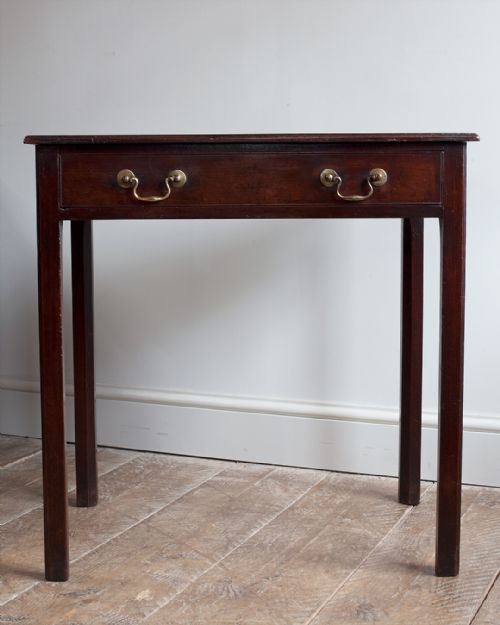 GEORGIAN MAHOGANY SIDE TABLE - ADDITIONAL PHOTO 3