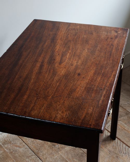 GEORGIAN MAHOGANY SIDE TABLE - ADDITIONAL PHOTO 4