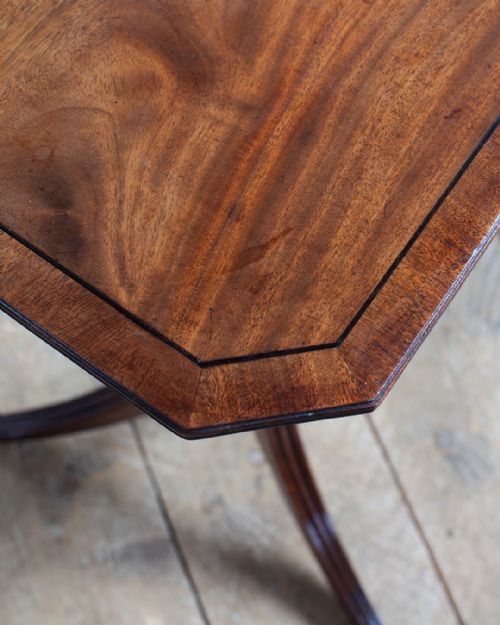 ANTIQUE LAMP TABLE - ADDITIONAL PHOTO 4