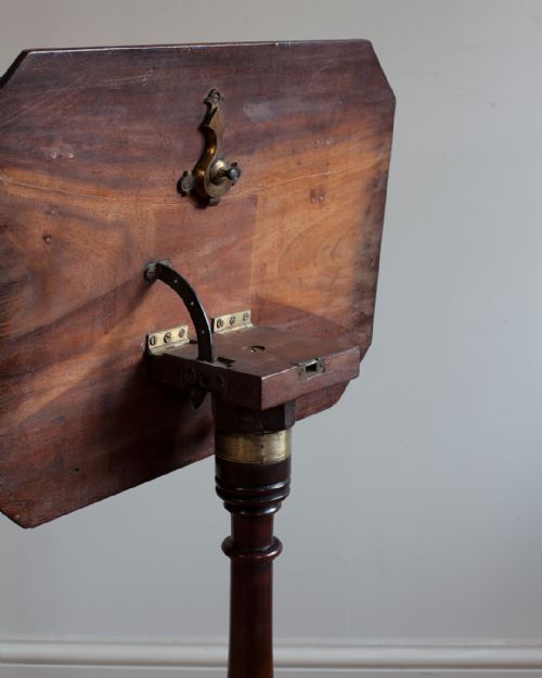 ANTIQUE LAMP TABLE - ADDITIONAL PHOTO 5