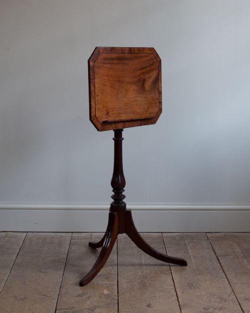 ANTIQUE LAMP TABLE - ADDITIONAL PHOTO 7