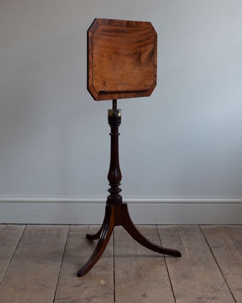 ANTIQUE LAMP TABLE - ADDITIONAL PHOTO 8