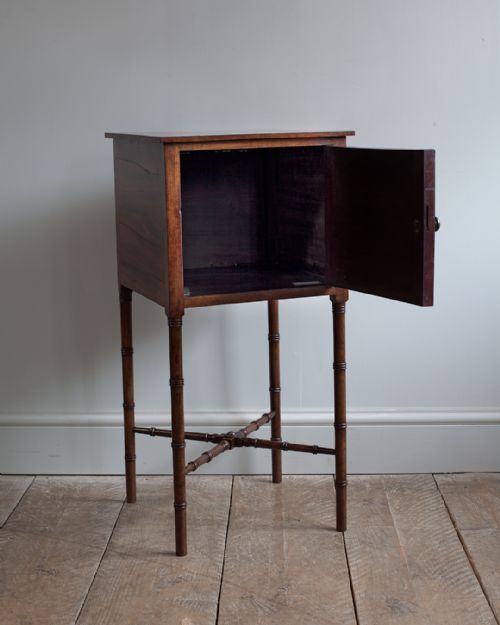 GEORGIAN MAHOGANY POT CUPBOARD - ADDITIONAL PHOTO 4