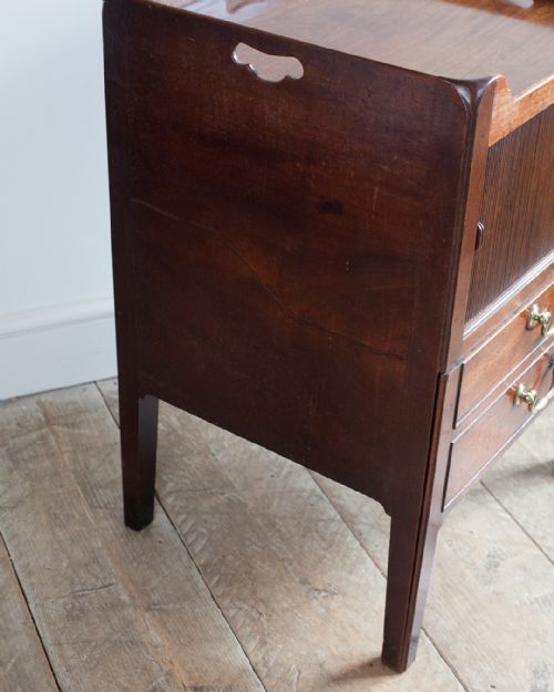 GEORGE III MAHOGANY TRAY TOP COMMODE - ADDITIONAL PHOTO 8
