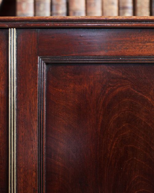 GEORGE III MAHOGANY SIDE CABINET - ADDITIONAL PHOTO 7