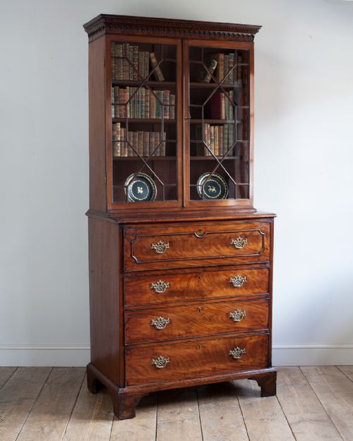 fine quality george iii mahogany secretaire bookcase - CATEGORY: ANTIQUE BUREAU - DATED 18TH CENTURY