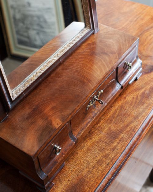 GEORGE III MAHOGANY TOILET MIRROR - ADDITIONAL PHOTO 3