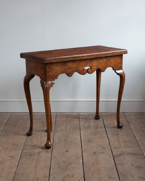 george i walnut and ash card table - CATEGORY: ANTIQUE TABLES - DATED 18TH CENTURY