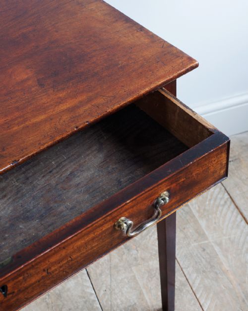 GEORGE III MAHOGANY SIDE TABLE - ADDITIONAL PHOTO 4