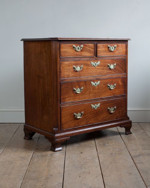 george iii mahogany chest of drawers - CATEGORY: ANTIQUE CHEST OF DRAWERS - DATED 18TH CENTURY