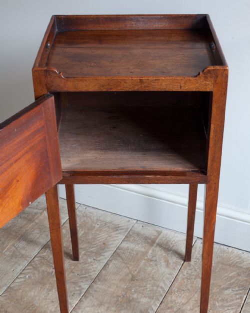 GEORGIAN MAHOGANY POT CUPBOARD - ADDITIONAL PHOTO 5