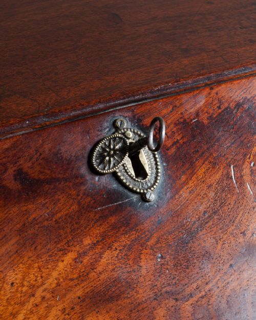 GEORGE III MAHOGANY BUREAU - ADDITIONAL PHOTO 2