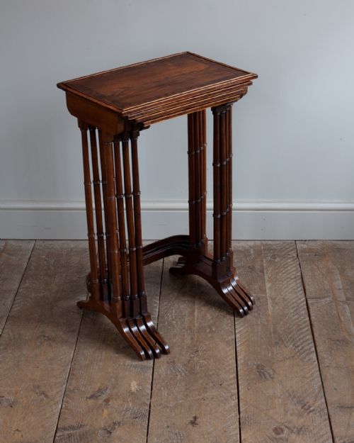19TH CENTURY DUTCH MAHOGANY AND MARQUETRY WRITING TABLE - ADDITIONAL PHOTO 1