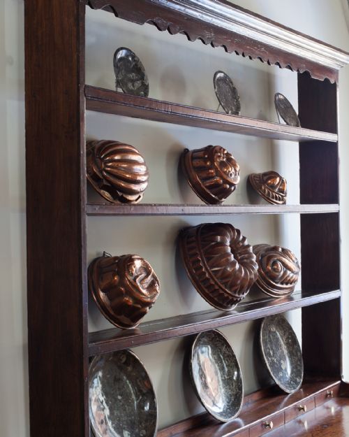 GEORGE III OAK WELSH DRESSER - ADDITIONAL PHOTO 4