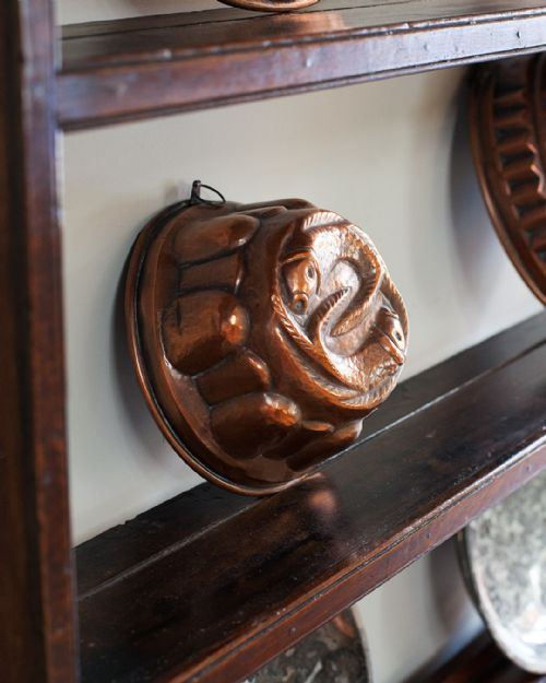 GEORGE III OAK WELSH DRESSER - ADDITIONAL PHOTO 6
