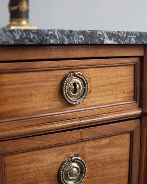 LATE 18TH CENTURY FRENCH MAHOGANY COMMODE - ADDITIONAL PHOTO 7