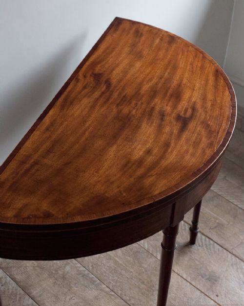 GEORGE IV MAHOGANY DEMI LUNE TEA TABLE - ADDITIONAL PHOTO 3