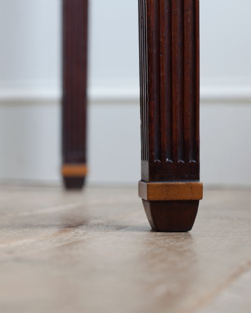 GEORGE III MAHOGANY SERVING TABLE - ADDITIONAL PHOTO 7
