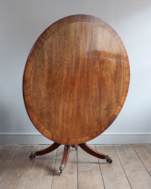 REGENCY MAHOGANY CENTRE TABLE - ADDITIONAL PHOTO 3