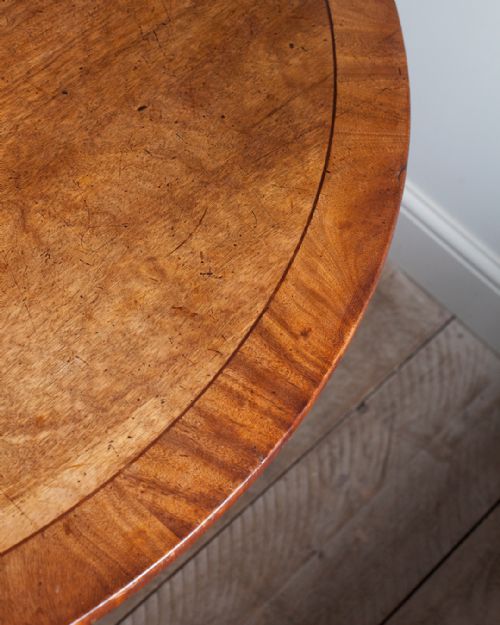 REGENCY MAHOGANY CENTRE TABLE - ADDITIONAL PHOTO 4